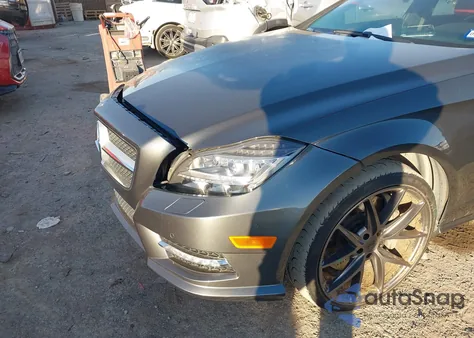 2014 Mercedes-Benz Cls 550 из США, поврежденный, VIN WDDLJ7DB9EA125553